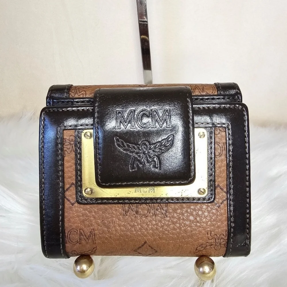 🤎▪️MCM▪️ brown cognac small compact wallet